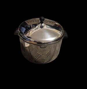 Farberware  Classic Series  Stainless Steel  Stock Pot  8 qt.New Open Box